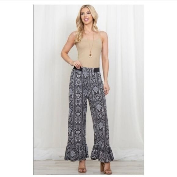 Boho Wide Leg Ruffle Hem Pants W/Elastic Waist & Pockets Black/White Paisley -OS - Picture 4 of 6